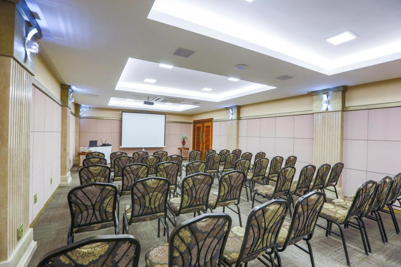Golden Lis Boutique 5* Goiania