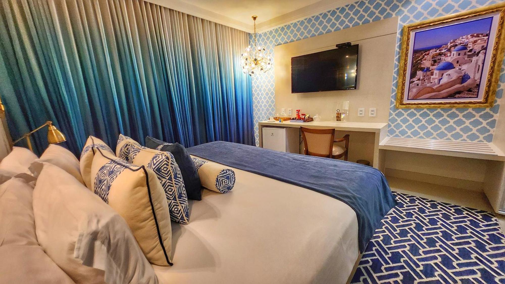 Hotel Golden Lis Boutique 5*